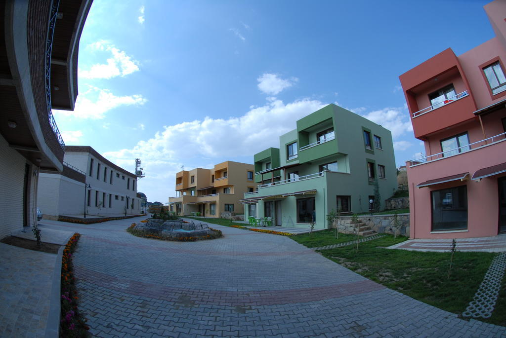 فيلا Ceylan Termal Saglikli Yasam Koyu إسكيشير الغرفة الصورة